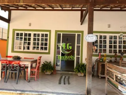Casa em condomínio à venda no bairro Maria Paula em Niterói. Preço de venda: R$ 700.000