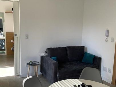 Apartamento para aluguel por temporada no bairro Copacabana no Rio de Janeiro. Preço do aluguel por temporada sob consulta.